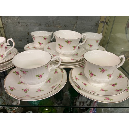 201 - FINE BONE CHINA ROSE PATTERN WRYTHEN TEA SERVICE AND SIMILAR SC EMERY LONG FORT TEACUPS AND SAUCERS