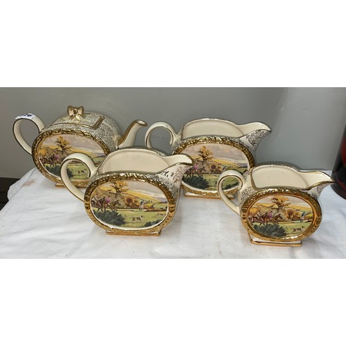 226 - SADLER OVAL HUNTING SERIES TEAPOT AND GRADUATED JUGS