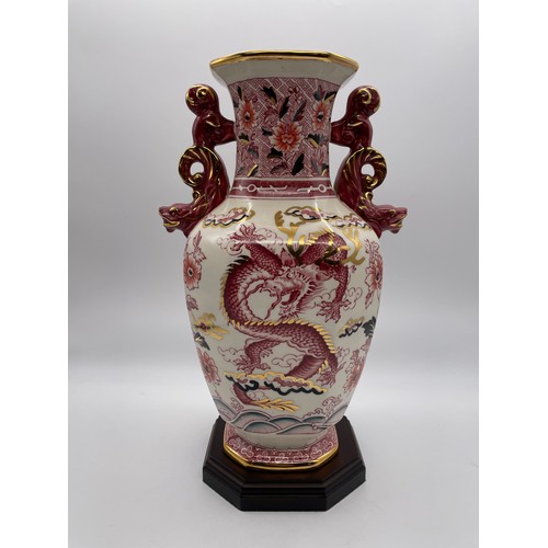 209 - MASONS IRONSTONE HAND PAINTED ROUGE DRAGON VASE ON STAND