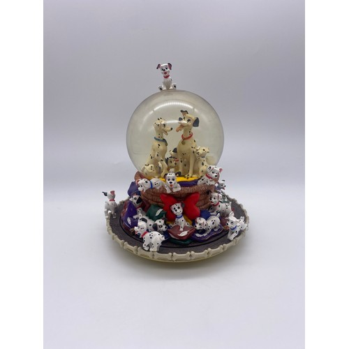 273 - DISNEY 101 DALMATIANS CAROUSEL SNOW GLOBE