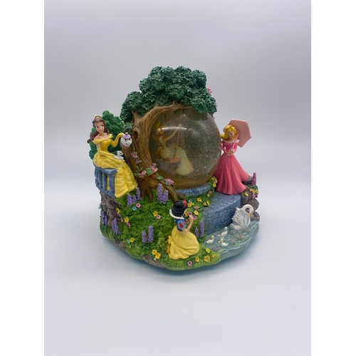 281 - DISNEY PRINCESS ENCHANTED GARDEN SNOW GLOBE