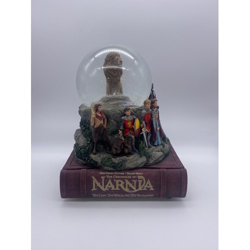 288 - DISNEY CHRONICLES OF NARNIA SNOW GLOBE