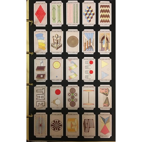 501 - CARD COLLECTORS SOCIETY BINDER OF WILLS JOHN PLAYERS, CIGARETTE CARD SETS (RIDERS OF THE WORLD, FAMO... 