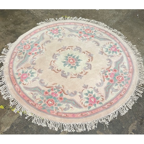 157 - LARGE CIRCULAR BLUSH FLORAL WASH WOOLLEN RUG 183CM D