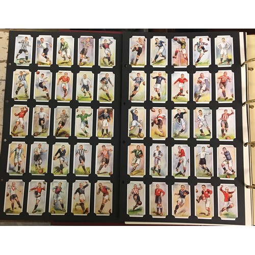 500 - CARD COLLECTORS SOCIETY BINDER OF WILLS JOHN PLAYERS, CIGARETTE CARD SETS (FIRST AID, PROMINANT GOLF... 