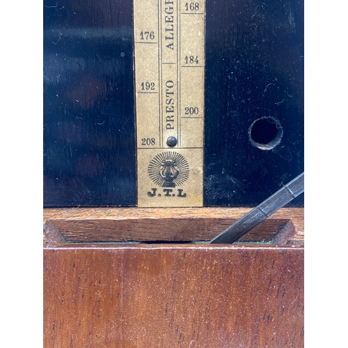 459 - CASED MAEIZEL FRENCH METRONOME 23CM H