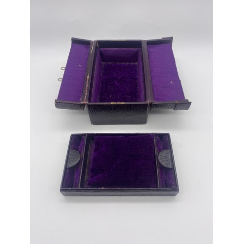 468 - SMALL MOROCCAN LEATHER JEWELLERY BOX WITH PURPLE LINING