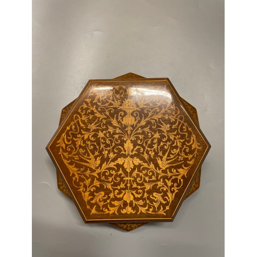 529 - HEXAGONAL INLAID ITALIAN MUSIC BOX AND CONTENTS