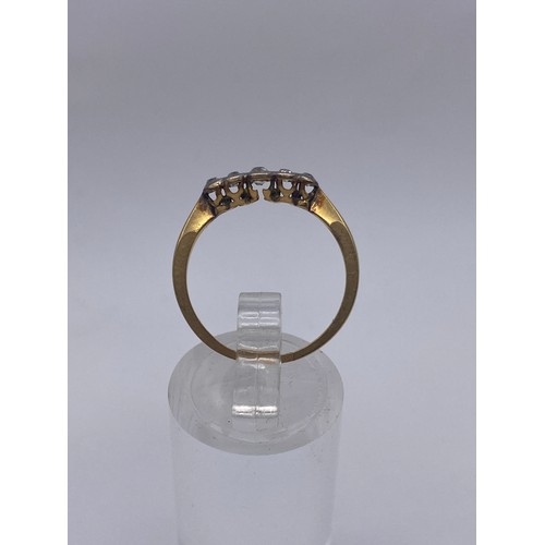 571 - 18CT GOLD FIVE STONE DIAMOND RING SIZE O 1.2G APPROX