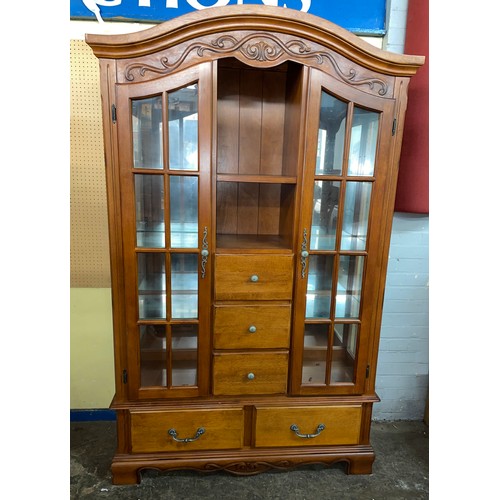 117 - HARDWOOD ARCHED GLAZED VITRINE CABINET