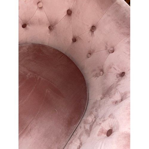 119 - SALMON PINK BUTTON DRALON TUB ARMCHAIR