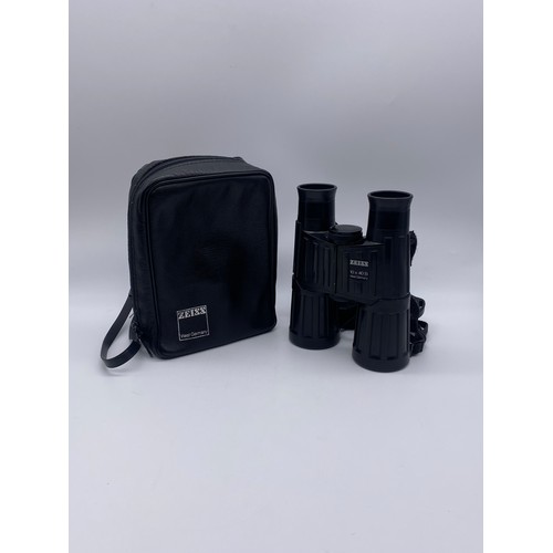 419 - PAIR OF ZEISS 10X40B BINOCULARS IN CARRY CASE