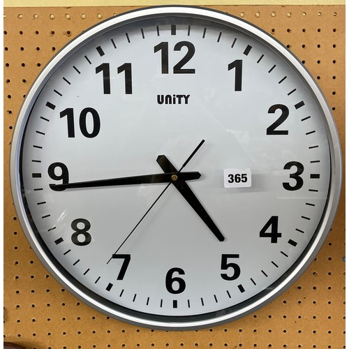 237 - UNITY BATTERY WALL CLOCK