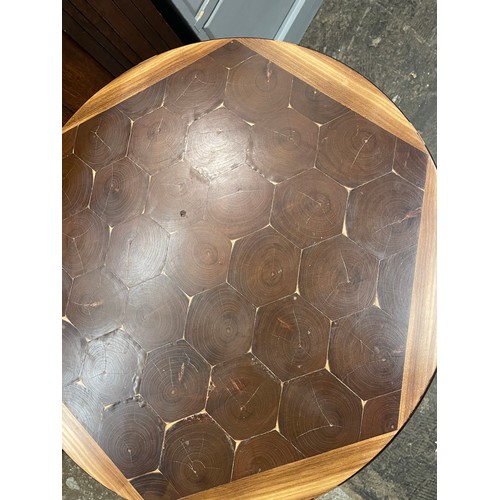 60 - CONTEMPORARY HEXAGON PARQUETRY CIRCULAR TRIPOD TABLE