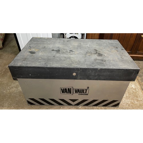 142 - HEAVY DUTY VAN VAULT STORAGE BOX