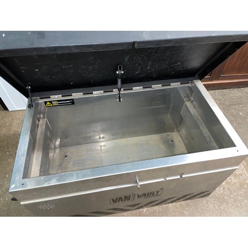 142 - HEAVY DUTY VAN VAULT STORAGE BOX