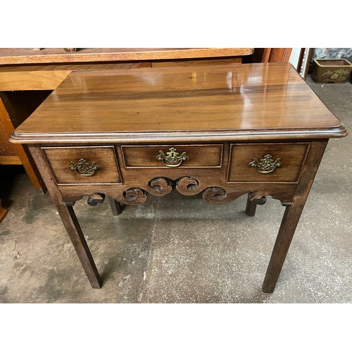 164 - GEORGIAN WALNUT SIDE TABLE/LOW BOY WITH THUMB MOULDED EDGE AND FRET CARVED APRON