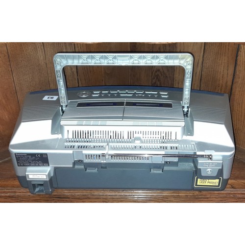 93 - PANASONIC PORTABLE STEREO CD SYSTEM