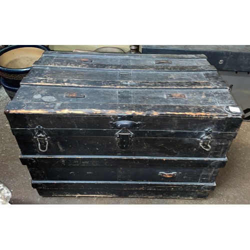 142A - WOODEN BANDED STEAMER TRUNK