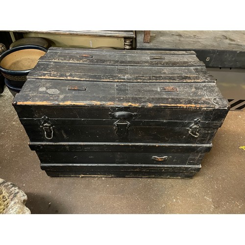 142A - WOODEN BANDED STEAMER TRUNK