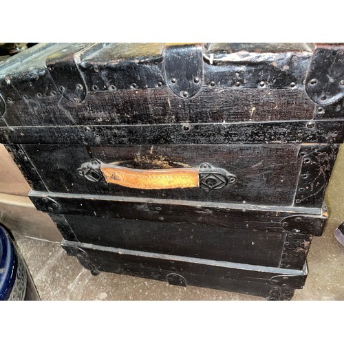 142A - WOODEN BANDED STEAMER TRUNK