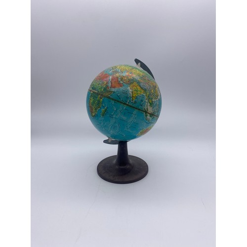 432 - SMALL TERRESTRIAL GLOBE