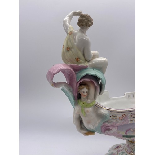 197 - DRESDEN PORCELAIN CHERUB GONDOLIER PEDESTAL VASE A/F