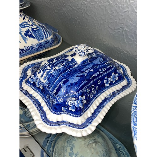 200 - MAINLY 19TH CENTURY BLUE AND WHITE TRANSFER PRINTED TUREENS AND COVERS, PLATES, AND OVAL DISHES