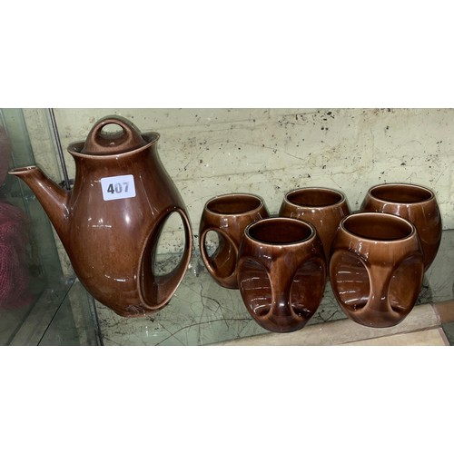 407 - BROWN POTTERY HOLKHAM TEAPOT AND MUGS