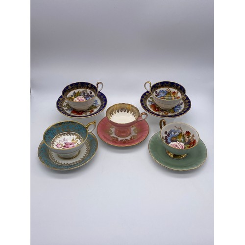 286 - SHELF OF FIVE AYNSLEY BONE CHINA CABINET TEACUPS AND SAUCERS INC. EXAMPLES BY J.A.BAILEY