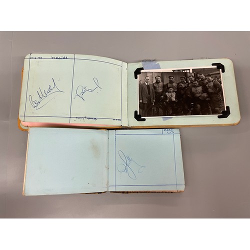 558 - AUTOGRAPH ALBUM OF 1950S/60S SPEEDWAY STARS WITH SIGNIATURES AND PHOTOGRAPHS