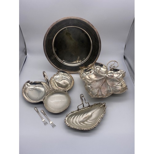 225 - WMF LEAF DISH, ART NOUVEAU HORS DOUVRES TRAY, OYSTER SHELL WITH KNIFE AND FORK AND A PLATED BOWL