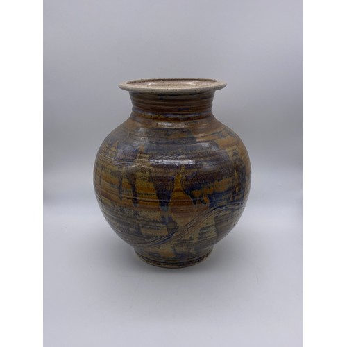 270 - DOUG ALEXANDER STUDIO POTTERY BULBOUS VASE