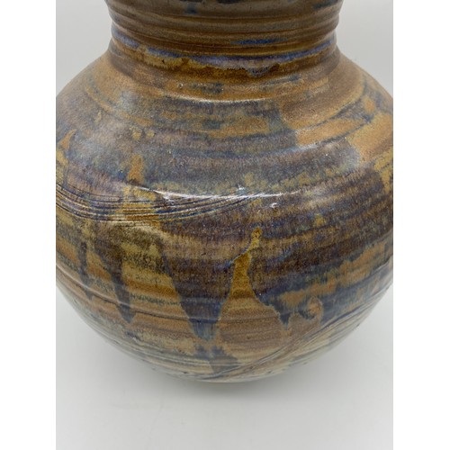 270 - DOUG ALEXANDER STUDIO POTTERY BULBOUS VASE