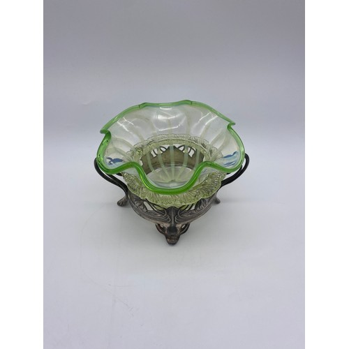 462 - ART NOUVEAU WMF METALWARE TWIN HANDLED DISH WITH CRIMPED VASELINE GLASS LINER