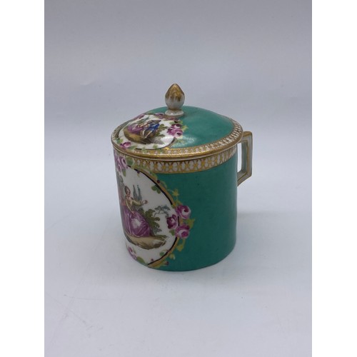 435 - 18TH CENTURY CHOCOLATE CUP AND COVER PAINTED WITH COURTING COUPLE IN GILT CARTOUCHE