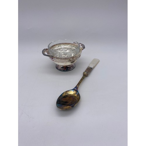 443 - BOXED HARRODS CAVIAR BOWL AND SPOON SET