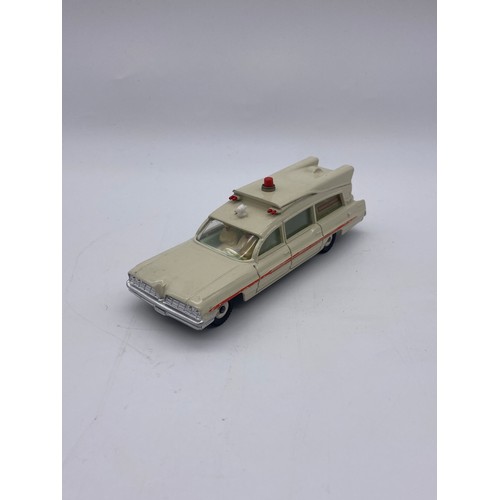 440 - BOXED DINKY TOYS 263 SUPERIOR CRITERION AMBULANCE