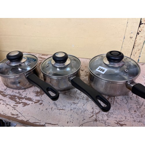 386 - THREE JUDGE SAUCEPANS