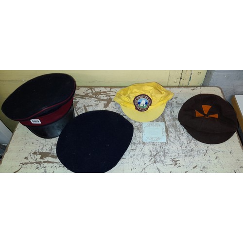 565 - RAILWAY STATION ATTENDANTS CAP, BERET, AND SCOUT RELATED ITEMS