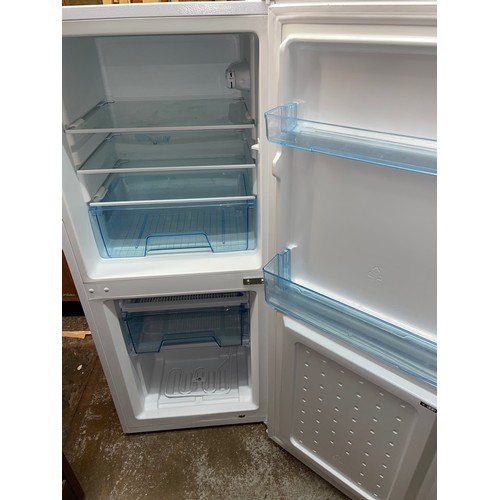 31 - LEC FRIDGE FREEZER