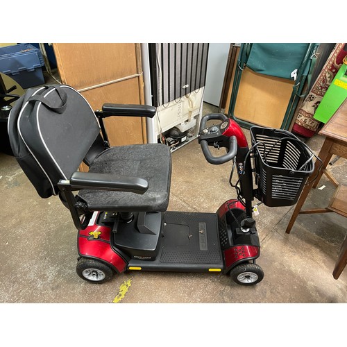 84 - RED COMPACT MOBILITY SCOOTER WITH CHARGER