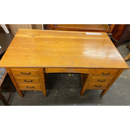 143 - OAK TWIN PEDESTAL MID 20TH CENTURY DESK