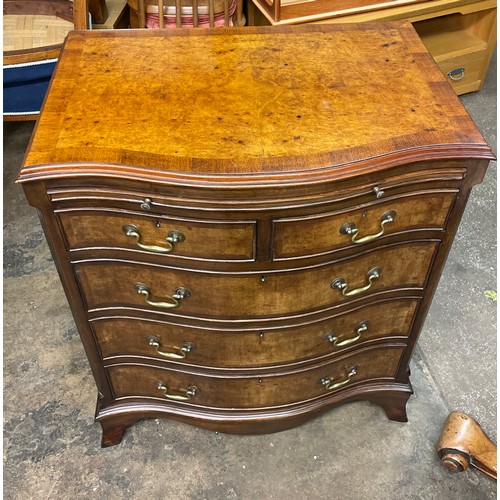 167 - REPRODUCTION GEORGE III STYLE BURR WALNUR CROSS BANDED SERPENTINE CHEST WITH A SLIDE ABOVE TWO SHORT... 