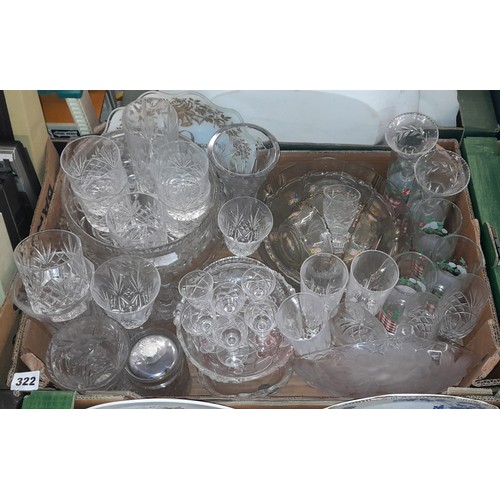 322 - GOOD BOX OF CUT AND PRESSED GLASSWARE INCLUDING BOWLS AND SHERRY GLASSES