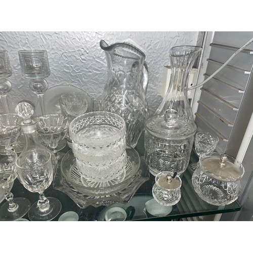 241 - SHELF OF GOOD QUALITY CUT GLASSWARE INC. FLAT-BACK DECANTER, CANDLESTICKS, JUG AND DRINKING GLASSES