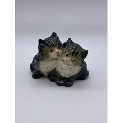 498 - BESWICK GLOSS COLLIE DOG AND 1316 KITTEN DUO FIGURE