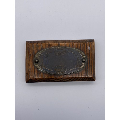 479 - NEWCASTLE AND DISTRICT MOTOR CLUB PLAQUE AWARDED TO E.DUGGAN MAY 23/24 1925 AND A SMALLER OVAL PLAQU... 