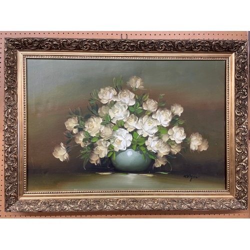 601 - OIL ON CANVAS STILL LIFE OF FLOWERS IN GILT FRAME