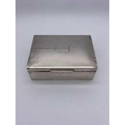 477 - MAPPIN & WEBB BIRMINGHAM SILVER RECTANGULAR CIGARETTE BOX 8.6OZ OVERALL